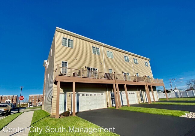 Foto del edificio - 3 br, 2 bath House - 2204 Foggia Drive