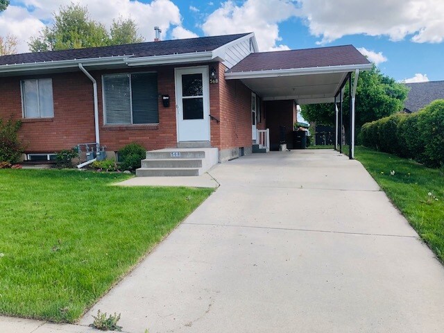 Foto del edificio - 568 E 200 S