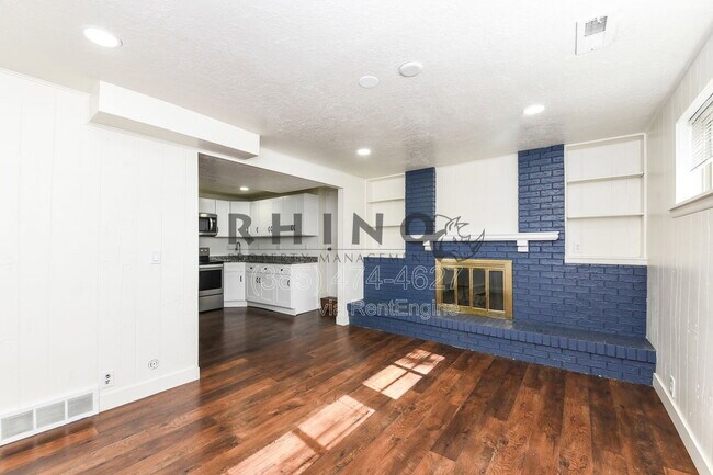 Foto del edificio - 983 E Dry Gulch Cir
