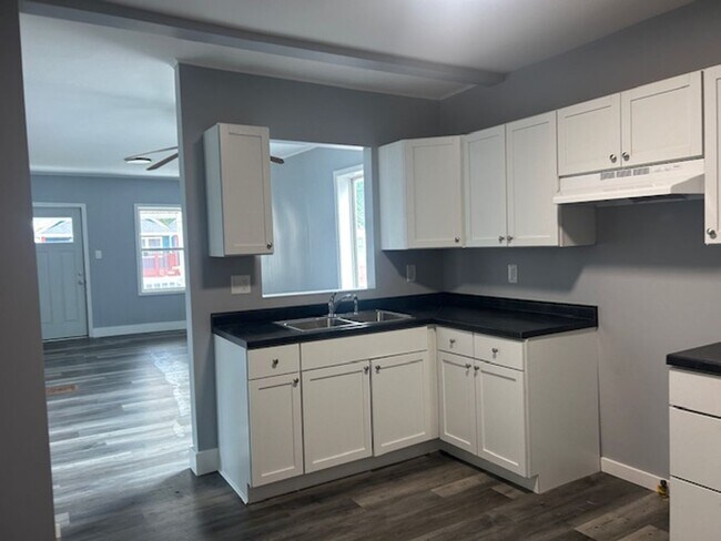 Foto del edificio - 1333 Truman St