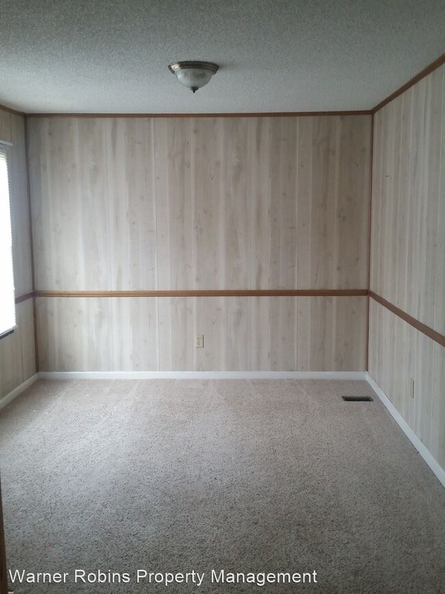 Building Photo - 3 br, 2 bath House - 204 Chisom Trail