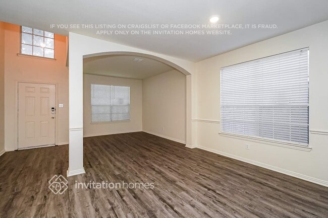 Building Photo - 12301 Macaroon Ln