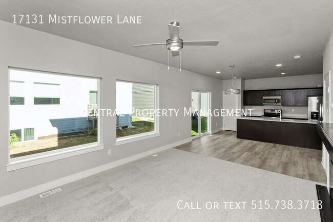 Foto del edificio - 17131 Mistflower Ln