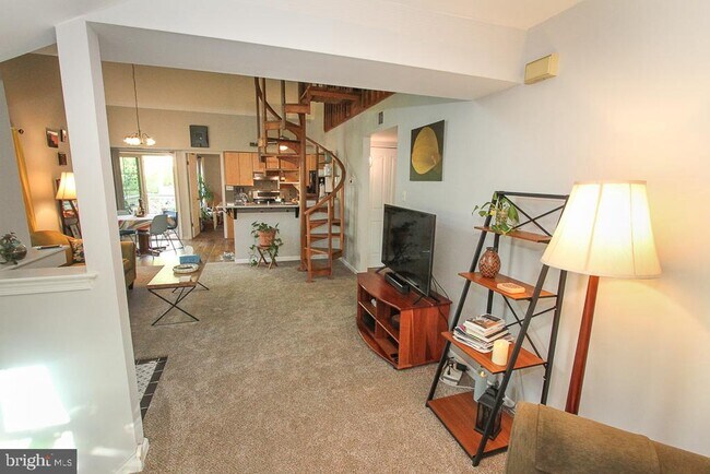 Foto del edificio - 310 Foxcroft Cir