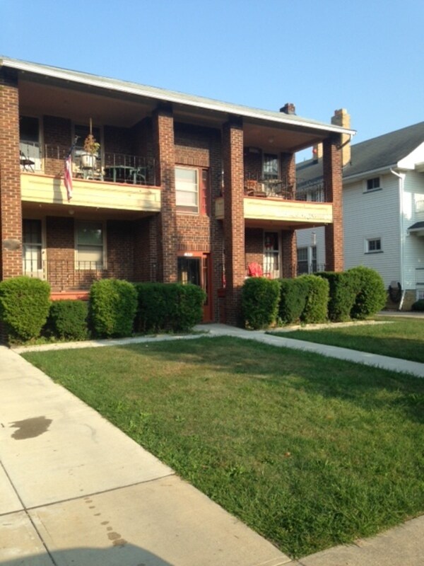 Foto del edificio - 1557 Cohassett Ave