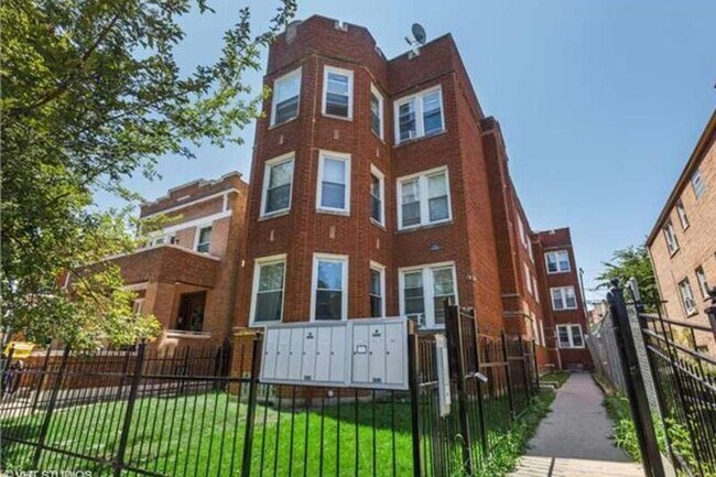 Foto del edificio - 7836 S Sangamon St