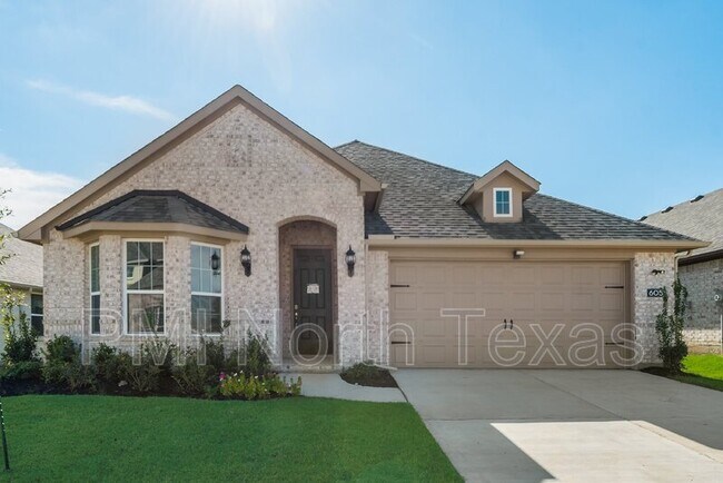 Building Photo - 605 Portina Dr