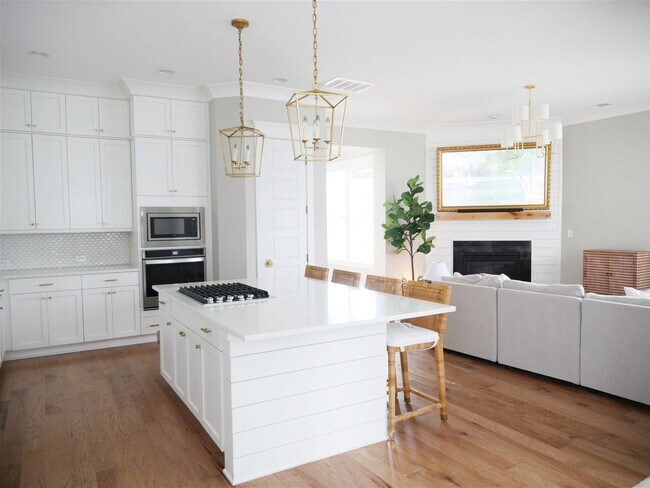 Building Photo - 1636 Juliana Street, Charleston, SC 29492 ...