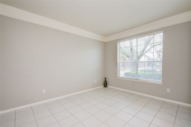 Foto del edificio - 411 Green Stone Ct