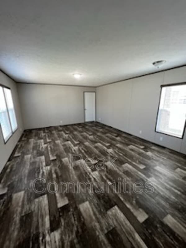 Building Photo - 487 Choctaw Way