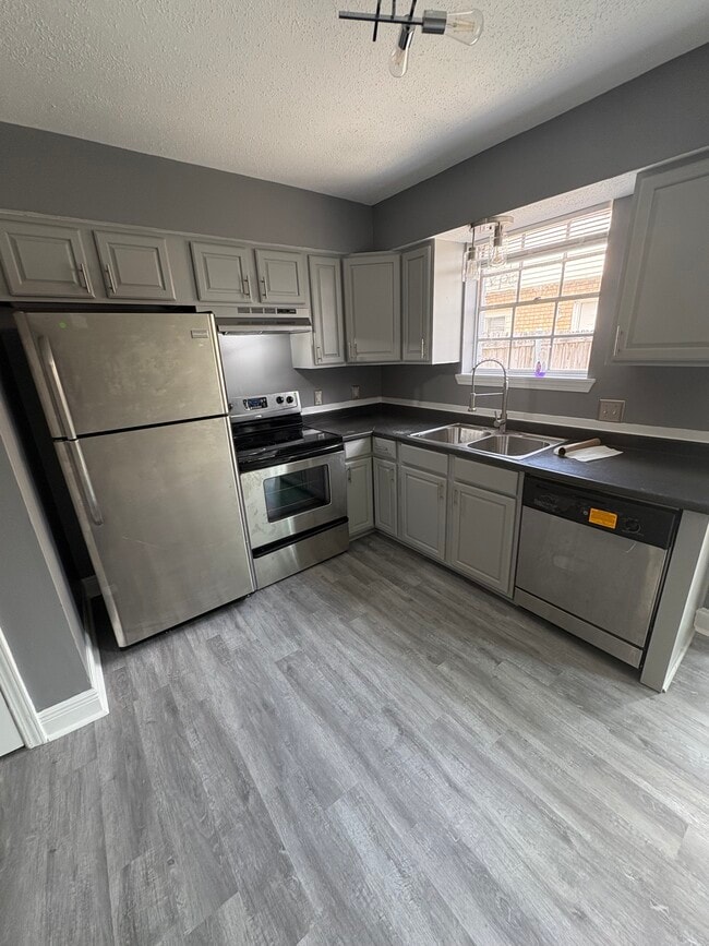 Cocina - 3609 Golden Dr