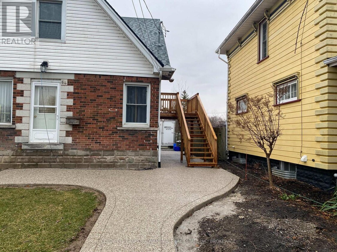 Primary Photo - 64 Wilton Ave