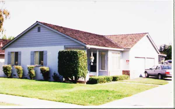 Foto del edificio - 930-932 Princess Anne Dr