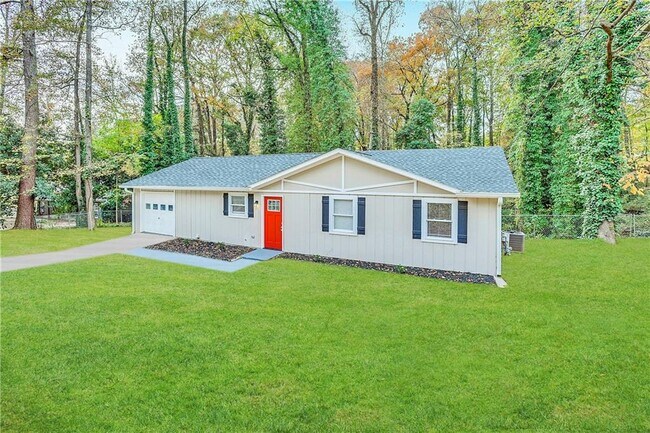 Foto del edificio - 210 Hunt Ridge Dr