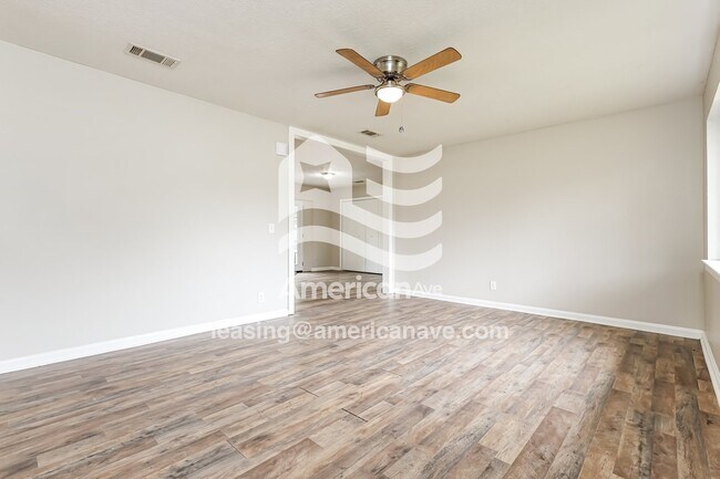 Foto del edificio - 1033 Quincy Dr