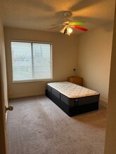 Building Photo - 7435 Patero Cir