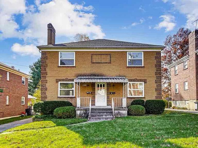 Building Photo - 4213 Applegate Ave
