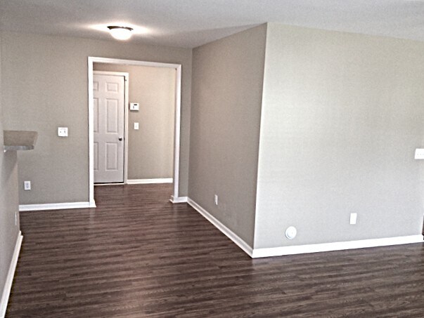 Foto del edificio - 836 Willow Bay Dr