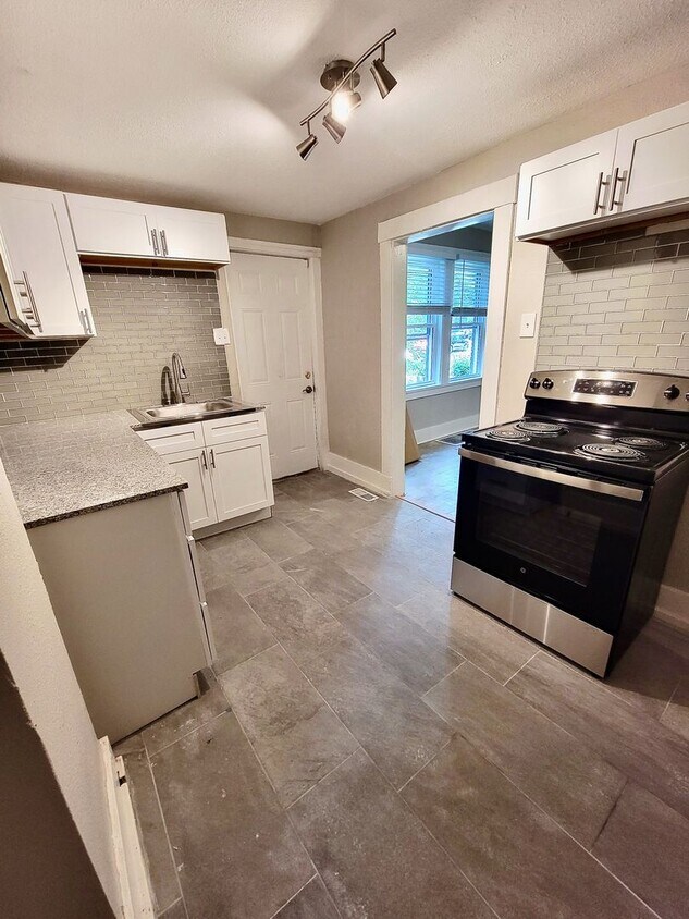 Foto principal - 1531-1533-1533 Dormont Ave