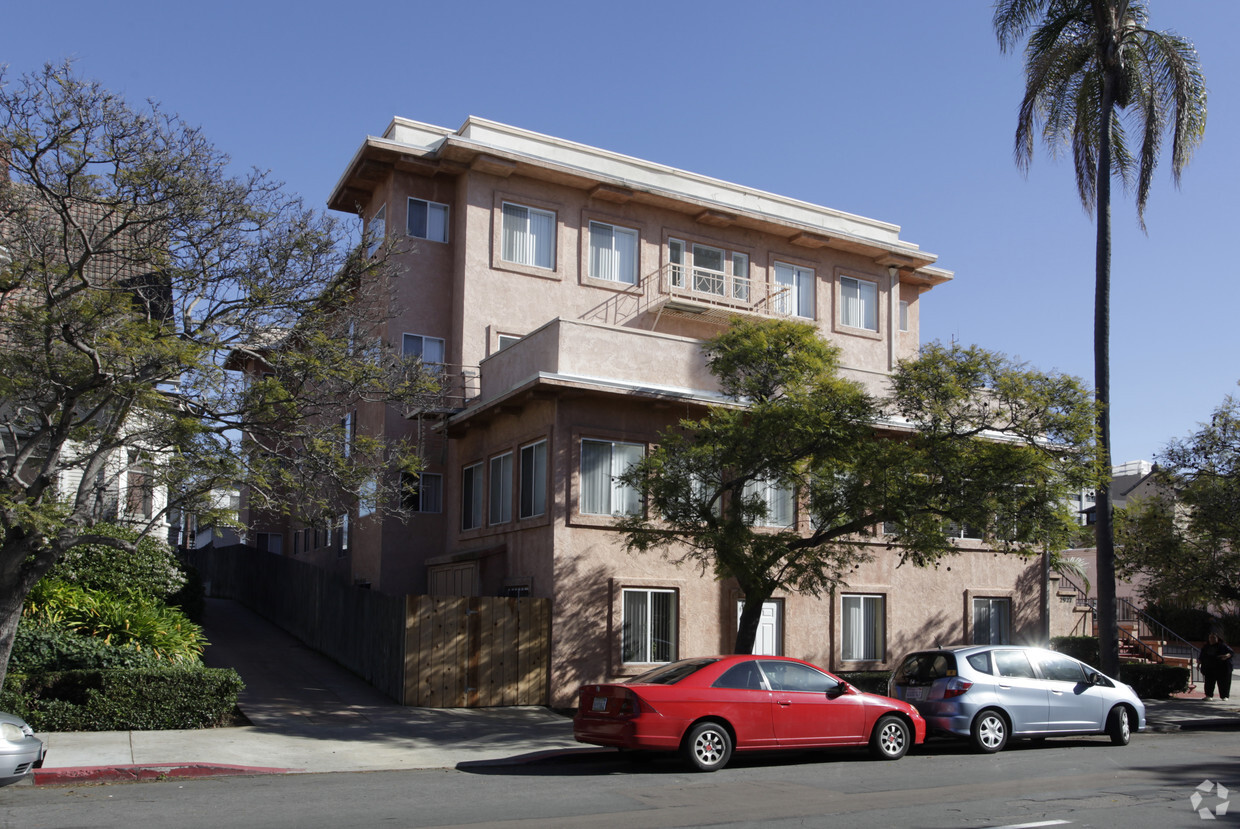 Foto del edificio - Balboa Park Apartments