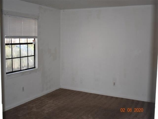 Building Photo - 1900 Crosby Ct