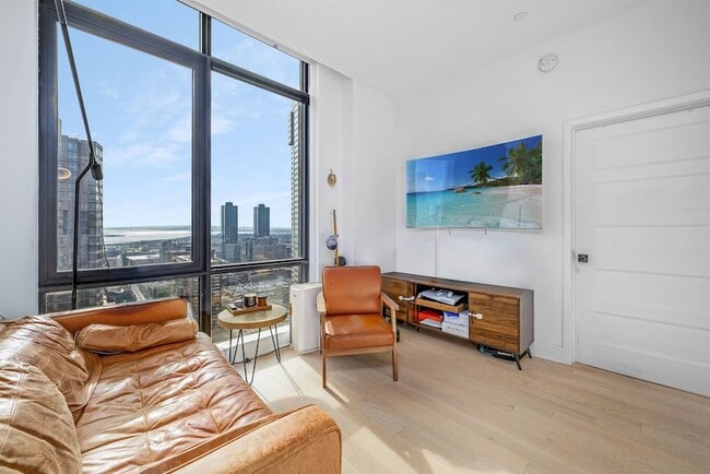 Building Photo - 10 Provost St