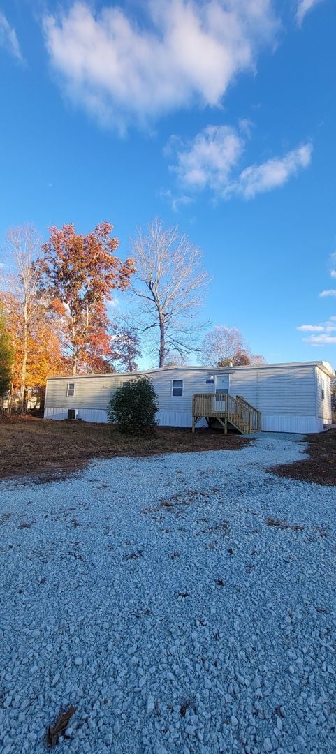 Building Photo - 3135 Calloway Dr