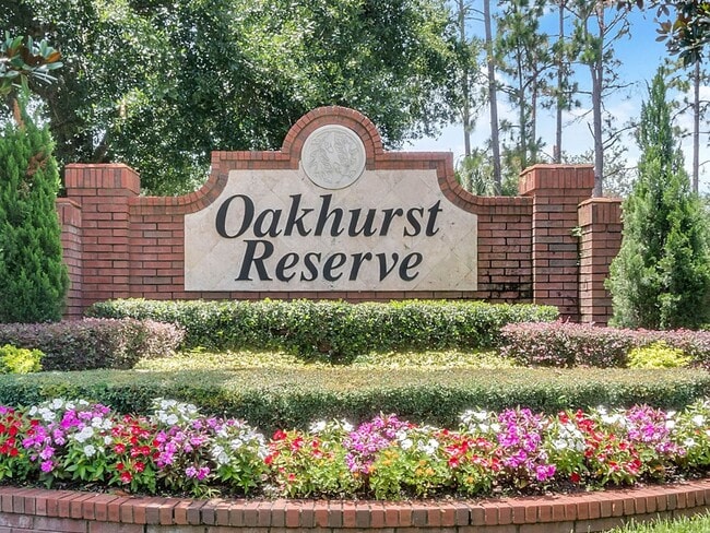 Building Photo - 4/2 in Gated Community near Tuskawilla Rd ~ Tile and Laminate Floors ~ Screened Patio ~  Communit...