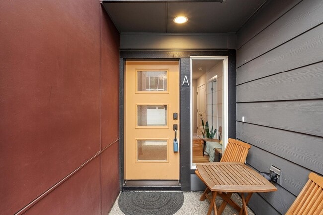 Foto del edificio - 513 238th St SE