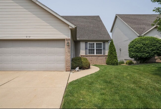 Entrance - 510 Beechwood Ct