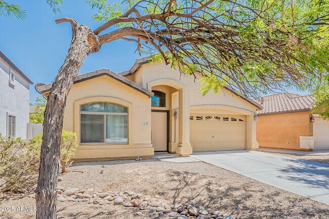 Building Photo - 1279 W Jersey Way