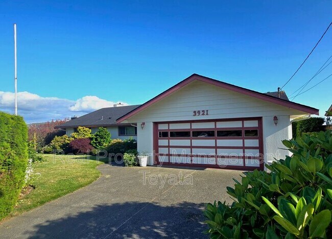 Foto del edificio - 3921 Cliffside Dr