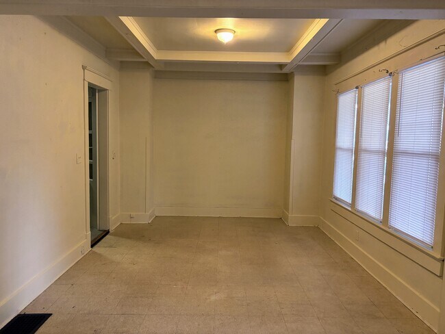 Foto del edificio - 40 S Chester Ave