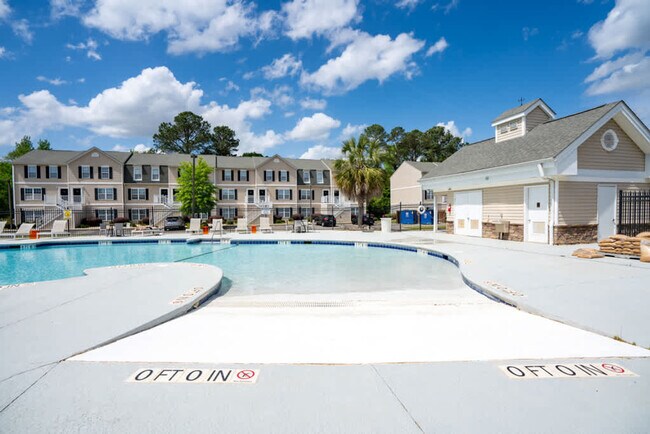 Foto del edificio - 1051 Southern Dr