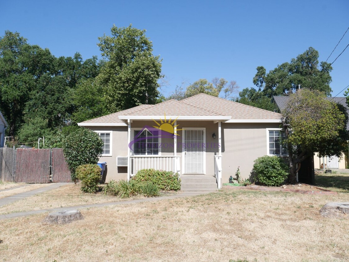 Primary Photo - Remodeled 2 Bed 1 Bath 872 Sq. Ft. North S...