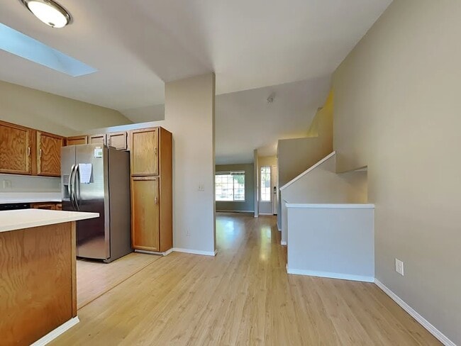 Building Photo - 833 SW 313th Ct