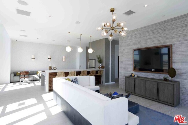 Foto del edificio - 707 E Ocean Blvd