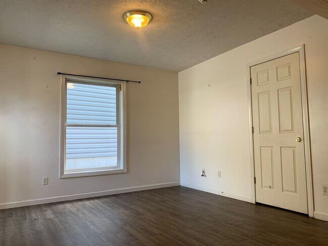 Foto del edificio - 334 Willey St