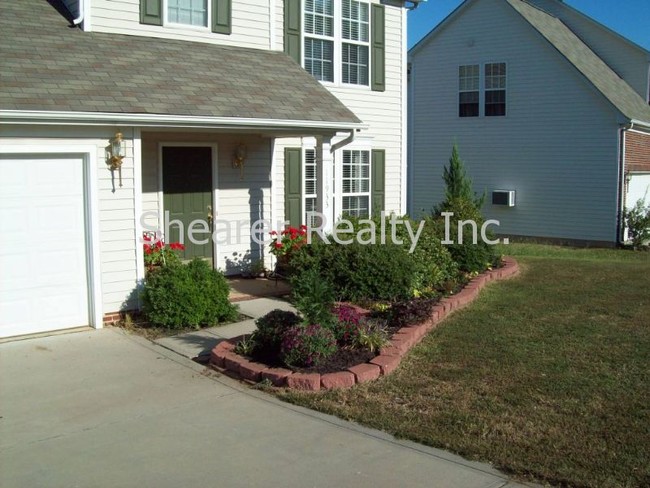 Building Photo - 11933 Cheviott Hill Ln