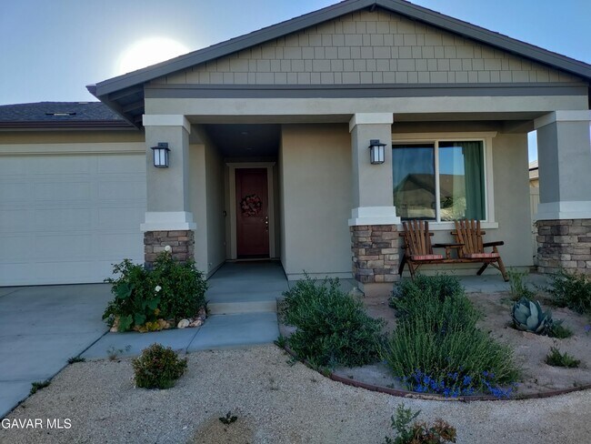 Foto del edificio - 44243 Mahogany St