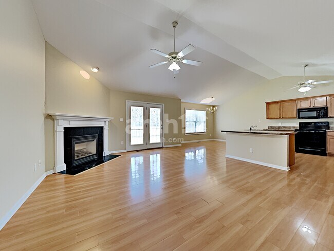 Foto del edificio - 7236 Olive Branch Ln