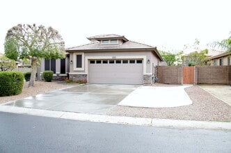 Building Photo - 8379 W Palo Verde Ave
