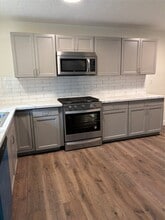 Building Photo - 4115 Tidewater Dr