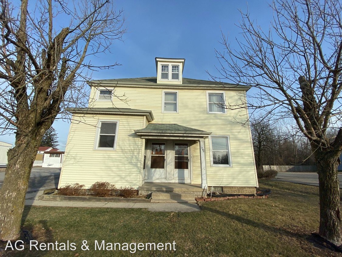Primary Photo - 707 E Paulding Rd
