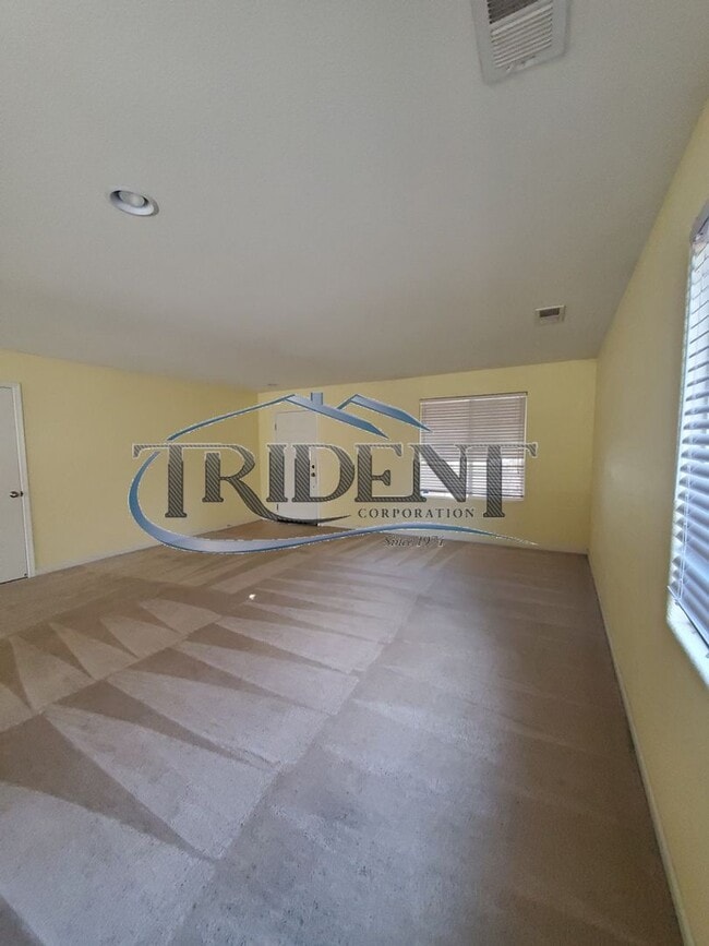 Foto del edificio - 3 bedroom bath near schools and parks