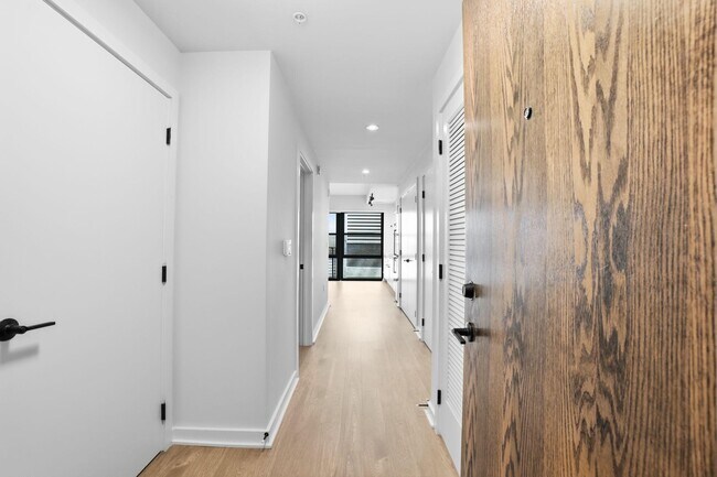 Foto del edificio - 1625 Eckington Pl NE