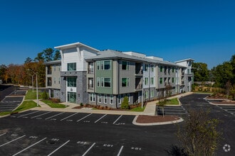 Building Photo - Address East End