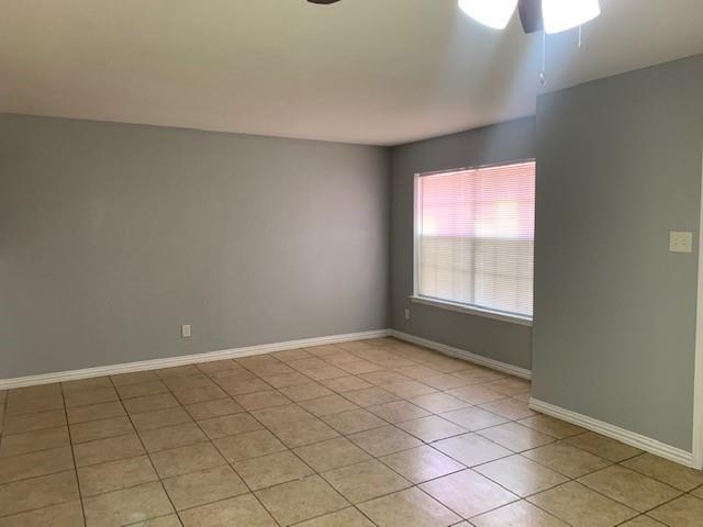 Foto del edificio - 1035 Willow Oaks Cir