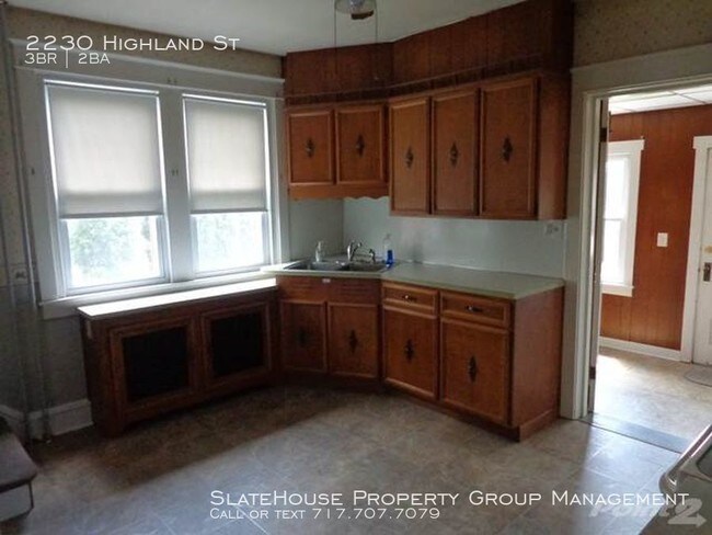 Foto del edificio - 2230 Highland St
