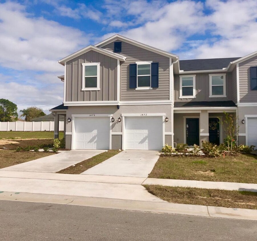 Primary Photo - NEW 3 x2.5 TOWNHOME WITH 1 CAR GARAGE ATTA...